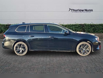 Used Vauxhall Astra 2024 for sale - 77911444: Photo