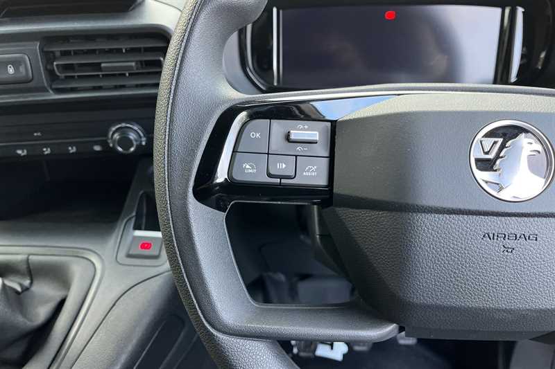 Used Vauxhall Combo 2025 for sale - 76552654: Photo 21