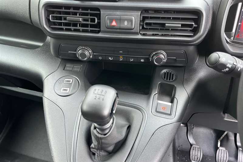 Used Vauxhall Combo 2025 for sale - 76552654: Photo 38