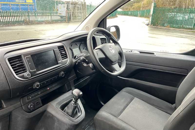 Used Vauxhall Vivaro 2023 for sale - 77428400: Photo 11