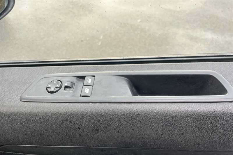 Used Vauxhall Vivaro 2023 for sale - 77428400: Photo 16