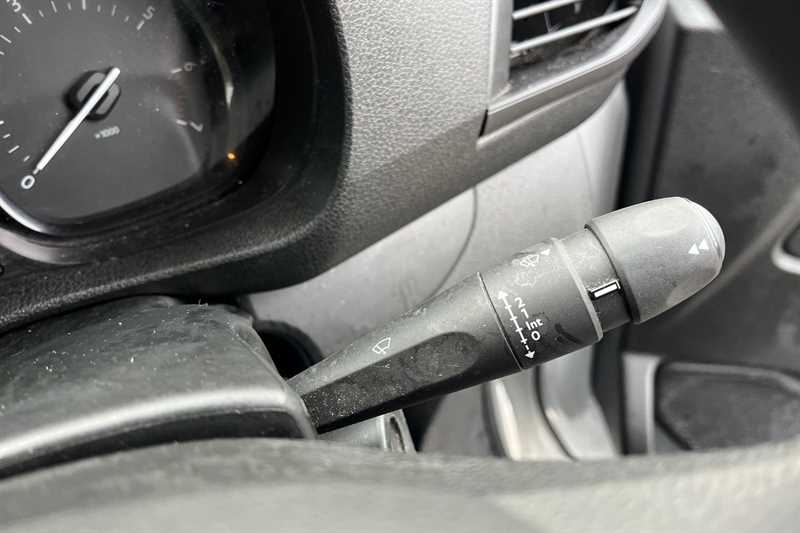 Used Vauxhall Vivaro 2023 for sale - 77428400: Photo 28