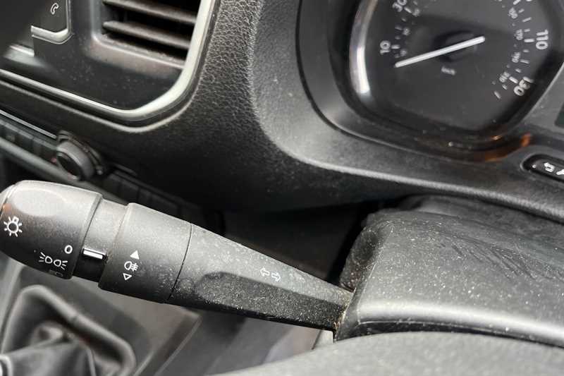 Used Vauxhall Vivaro 2023 for sale - 77428400: Photo 29