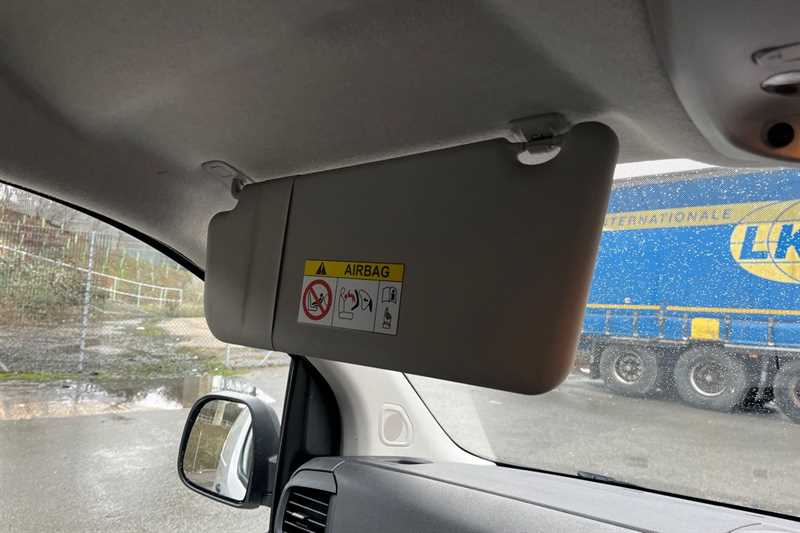 Used Vauxhall Vivaro 2023 for sale - 77428400: Photo 32