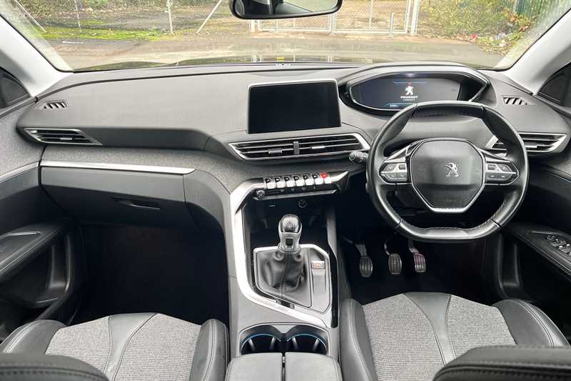 Used Peugeot 3008 2020 for sale - 76515102: Photo 12