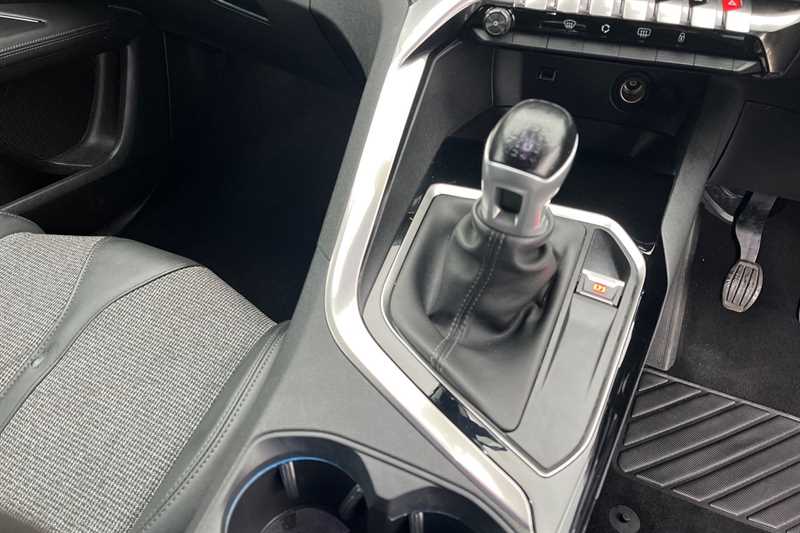 Used Peugeot 3008 2020 for sale - 76515102: Photo 14