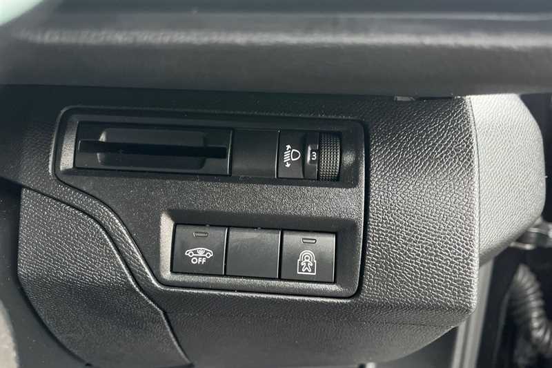 Used Peugeot 3008 2020 for sale - 76515102: Photo 30