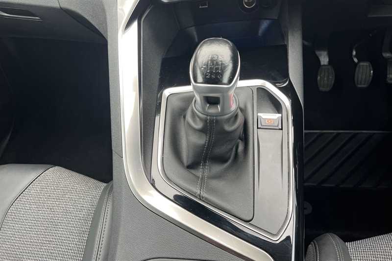 Used Peugeot 3008 2020 for sale - 76515102: Photo 39