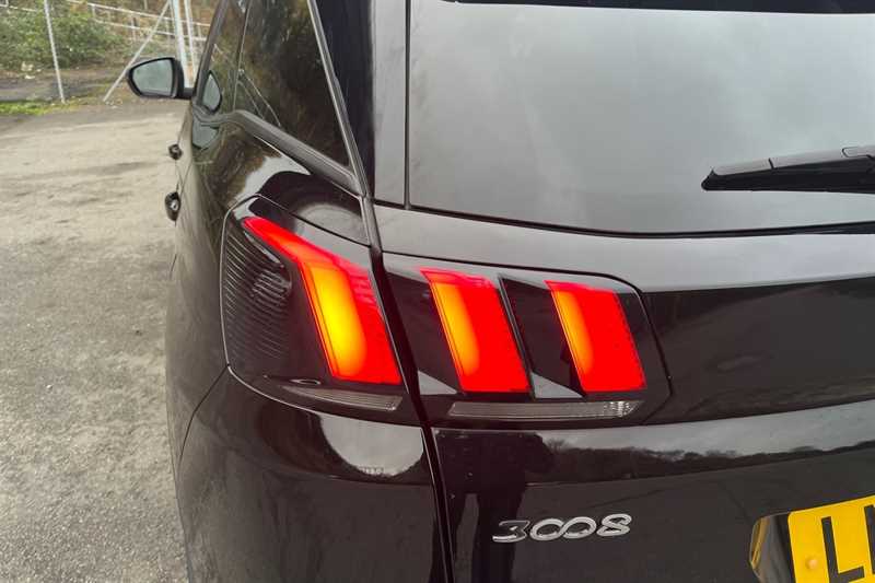 Used Peugeot 3008 2020 for sale - 76515102: Photo 46