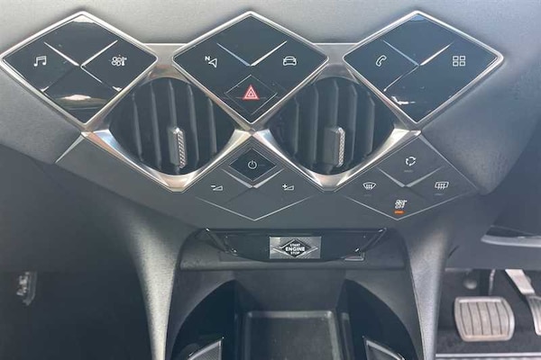 Used DS Automobiles DS 3 Crossback 2022 for sale - 76169014: Photo 38
