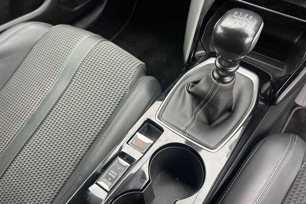 Used Peugeot 208 2022 for sale - 76229644: Photo 14