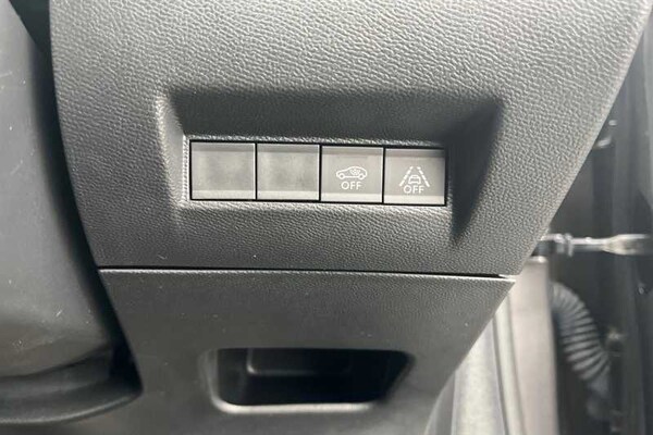 Used Peugeot 208 2022 for sale - 76229644: Photo 30