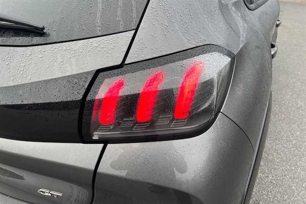 Used Peugeot 208 2022 for sale - 76229644: Photo 47
