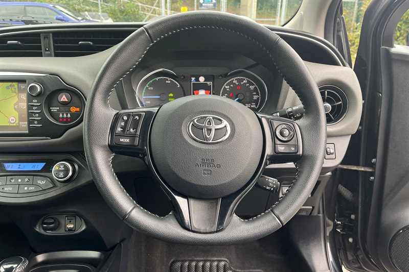 Used Toyota Yaris 2019 for sale - 77146941: Photo 25
