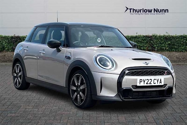 Used MINI Hatch 2022 for sale - 76140710: Photo 1