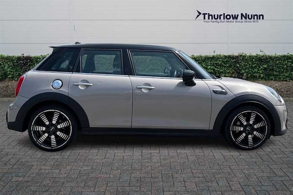 Used MINI Hatch 2022 for sale - 76140710: Photo 2