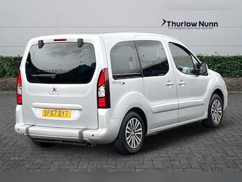 Used Peugeot Partner Tepee 2017 for sale - 76074702: Photo