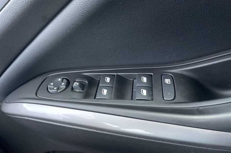 Used Vauxhall Grandland 2024 for sale - 77841779: Photo 15