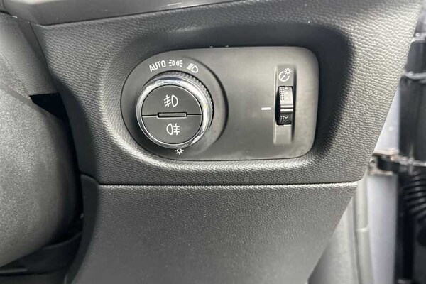 Used Vauxhall Mokka Electric 2022 for sale - 76155281: Photo 30