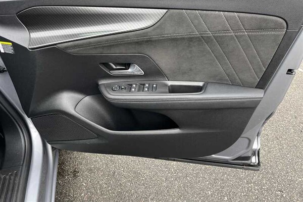 Used Vauxhall Mokka Electric 2022 for sale - 76155281: Photo 41