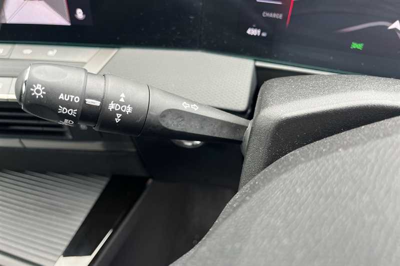 Used Vauxhall Astra 2025 for sale - 77146163: Photo 29