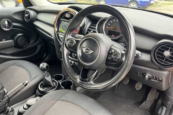 Used MINI Hatch 2015 for sale - 76229636: Photo 10