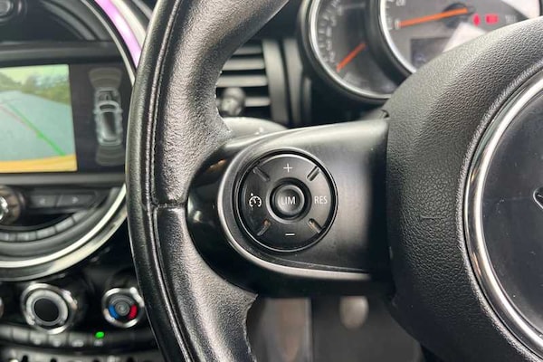Used MINI Hatch 2015 for sale - 76229636: Photo 21
