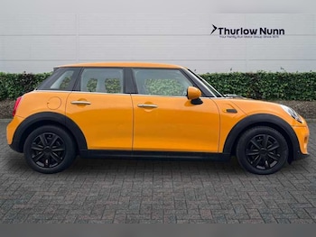 Used MINI Hatch 2015 for sale - 76229636: Photo 2