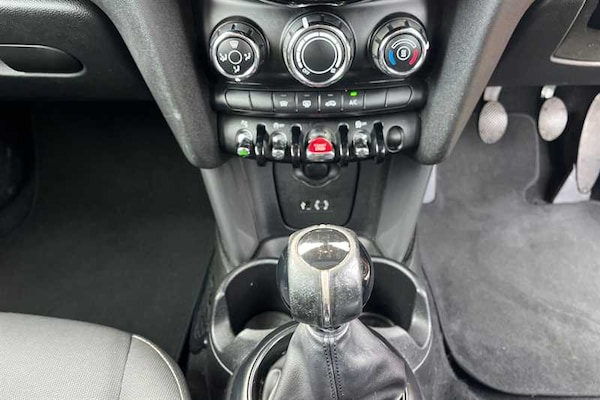 Used MINI Hatch 2015 for sale - 76229636: Photo 38