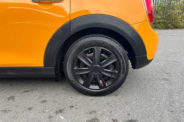 Used MINI Hatch 2015 for sale - 76229636: Photo 9
