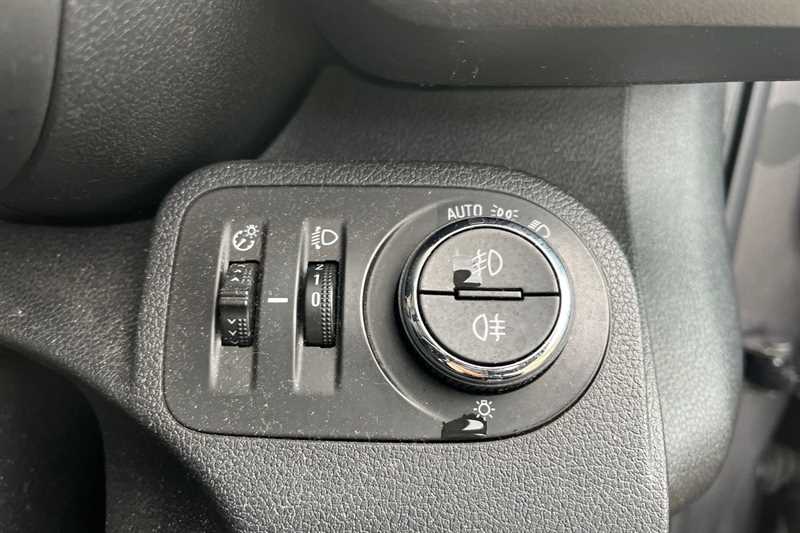 Used Vauxhall Combo Life 2019 for sale - 77706422: Photo 31