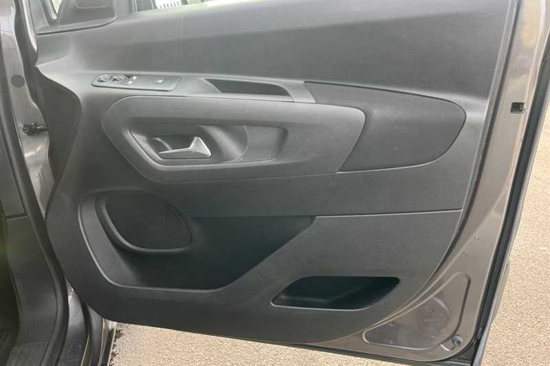 Used Vauxhall Combo Life 2019 for sale - 77706422: Photo 34