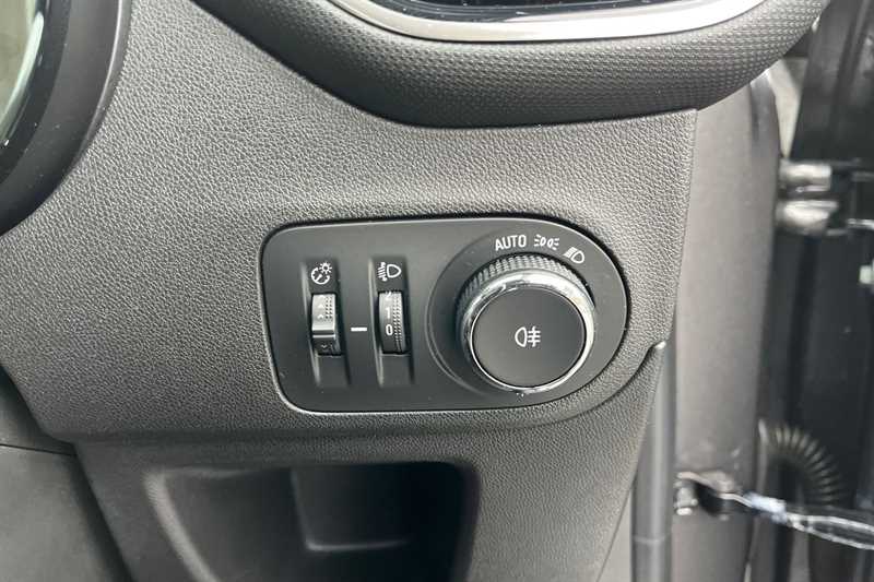 Used Vauxhall Crossland 2021 for sale - 77428443: Photo 30