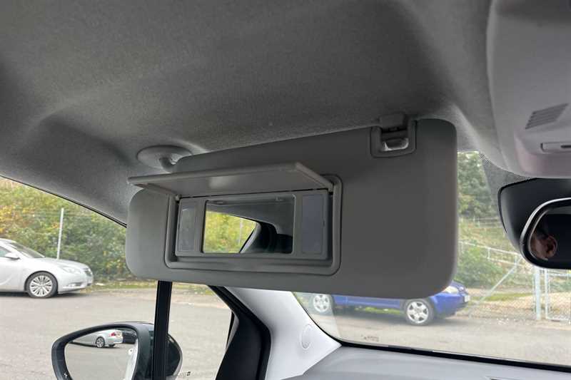 Used Vauxhall Crossland 2021 for sale - 77146117: Photo 32