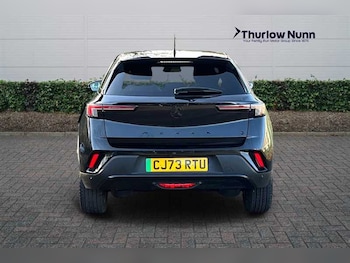 Used Vauxhall Mokka Electric 2023 for sale - 76593839: Photo