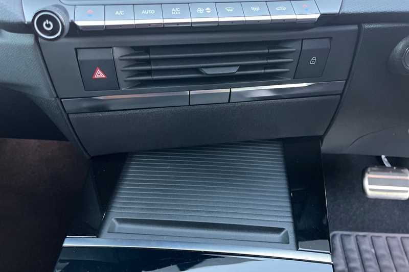 Used Vauxhall Astra 2024 for sale - 77146802: Photo 15