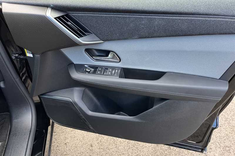 Used Vauxhall Grandland 2024 for sale - 77979252: Photo 41