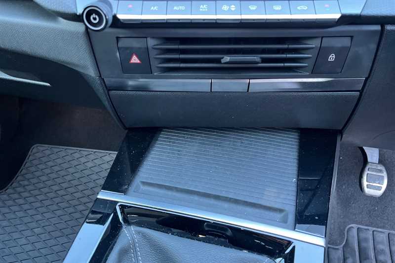 Used Vauxhall Astra 2023 for sale - 77146956: Photo 15