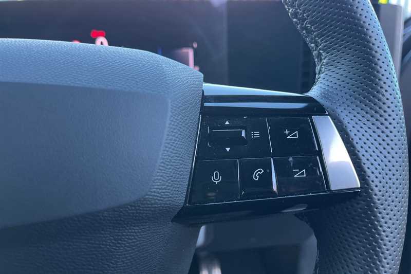 Used Vauxhall Astra 2023 for sale - 77146956: Photo 27