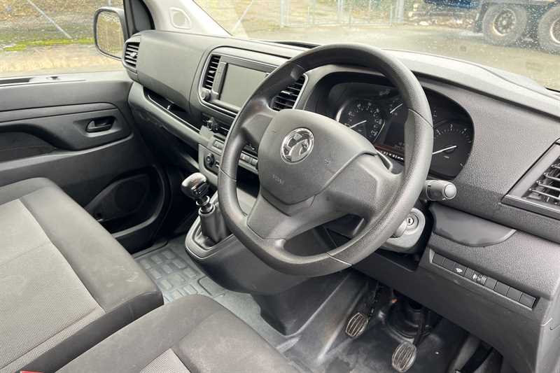 Used Vauxhall Vivaro 2023 for sale - 77513604: Photo 10
