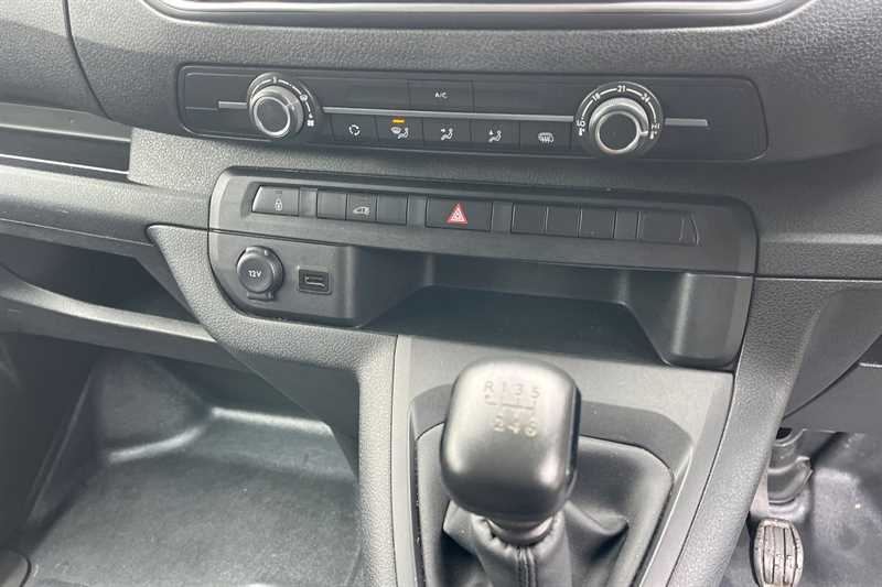 Used Vauxhall Vivaro 2023 for sale - 77513604: Photo 38