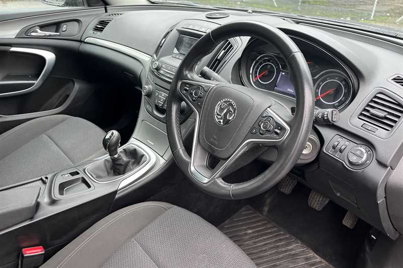 Used Vauxhall Insignia 2015 for sale - 77146255: Photo 10