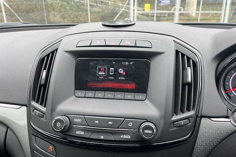 Used Vauxhall Insignia 2015 for sale - 77146255: Photo 19