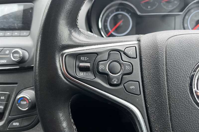 Used Vauxhall Insignia 2015 for sale - 77146255: Photo 21