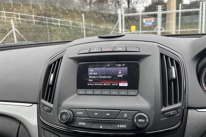 Used Vauxhall Insignia 2015 for sale - 77146255: Photo 37