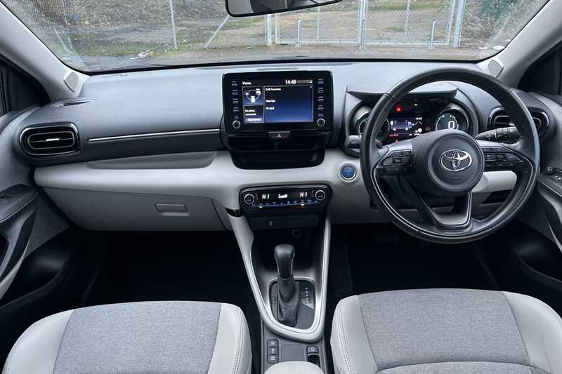 Used Toyota Yaris 2020 for sale - 77146214: Photo 12