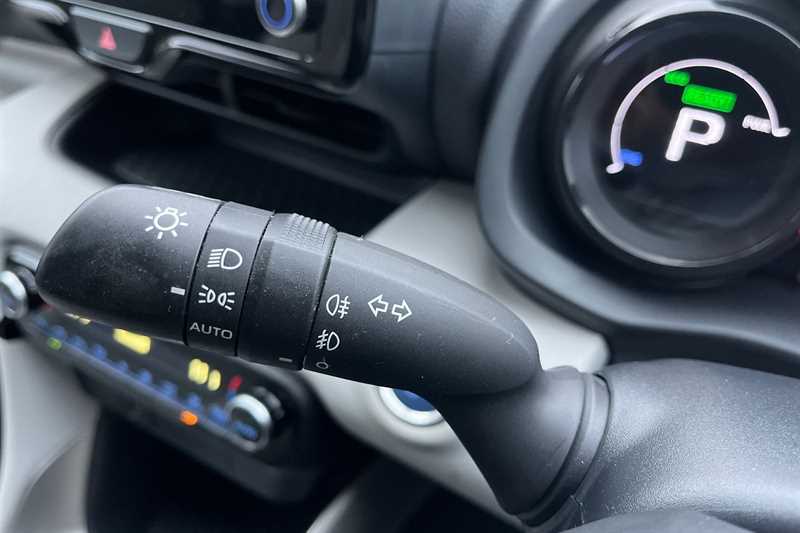 Used Toyota Yaris 2020 for sale - 77146214: Photo 29