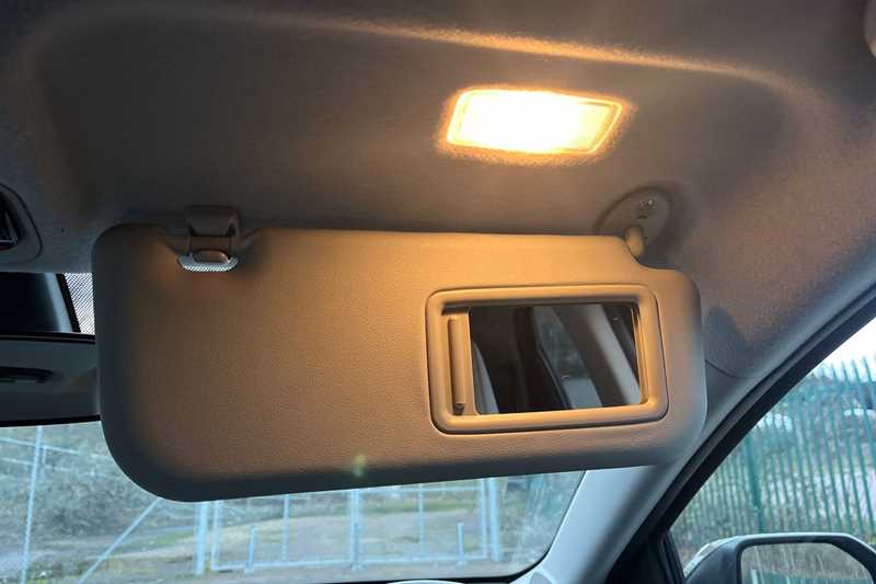 Used Toyota Yaris 2020 for sale - 77146214: Photo 36