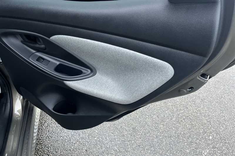 Used Toyota Yaris 2020 for sale - 77146214: Photo 43