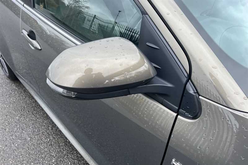 Used Toyota Yaris 2020 for sale - 77146214: Photo 51